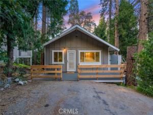 MLS #CV25165098 image #0