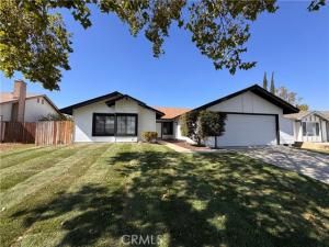 MLS #CV25173159 image #0