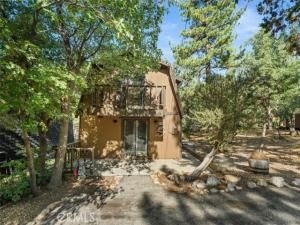 MLS #CV25173391 image #0