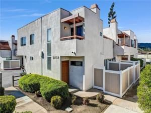 MLS #CV25173505 image #0