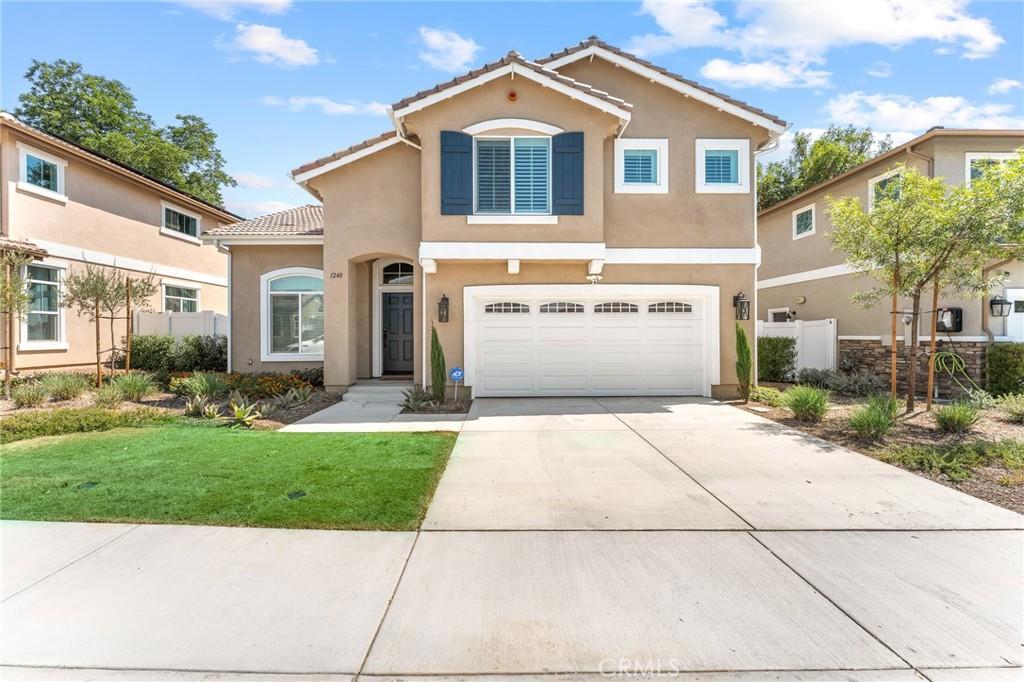 MLS #CV25183012 image #0