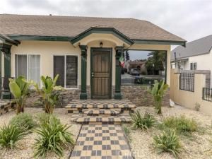 MLS #CV25187014 image #0