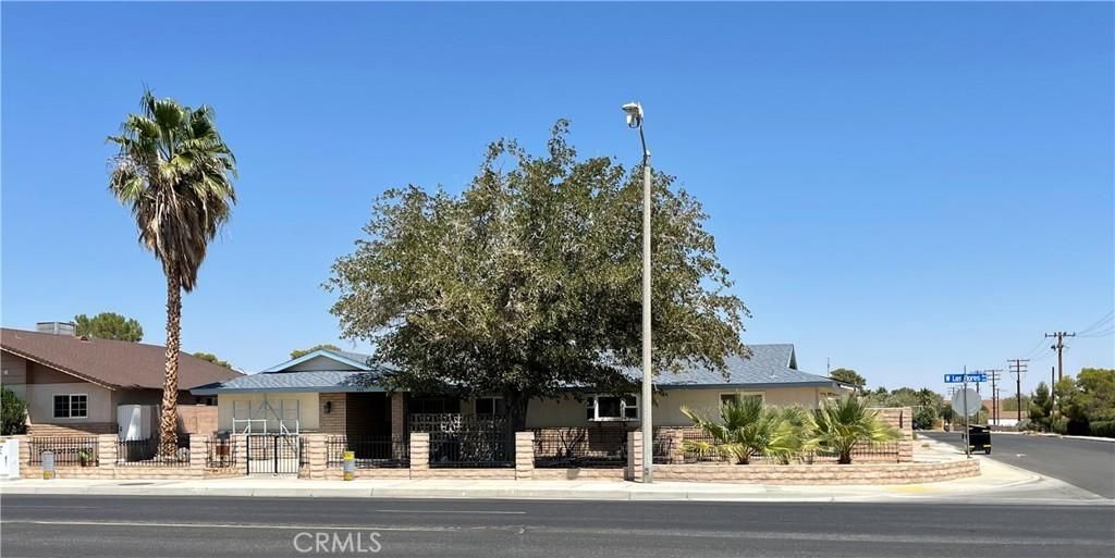 MLS #CV25188104 image #0