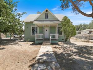 MLS #CV25188291 image #0