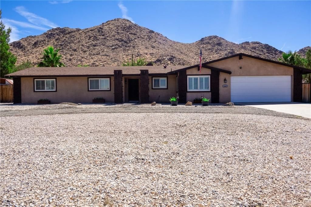 MLS #CV25189273 image #0