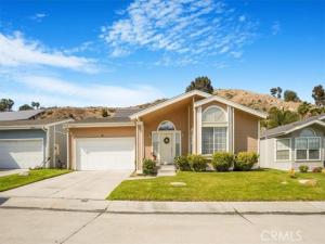 MLS #CV25192503 image #0