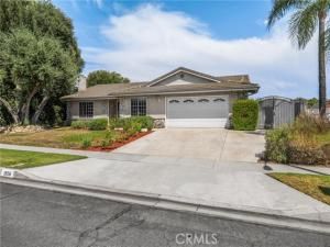 MLS #CV25192709 image #0