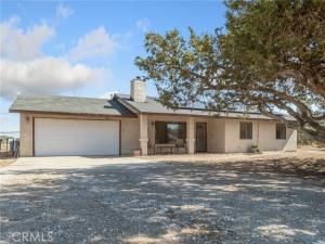 MLS #CV25193398 image #0