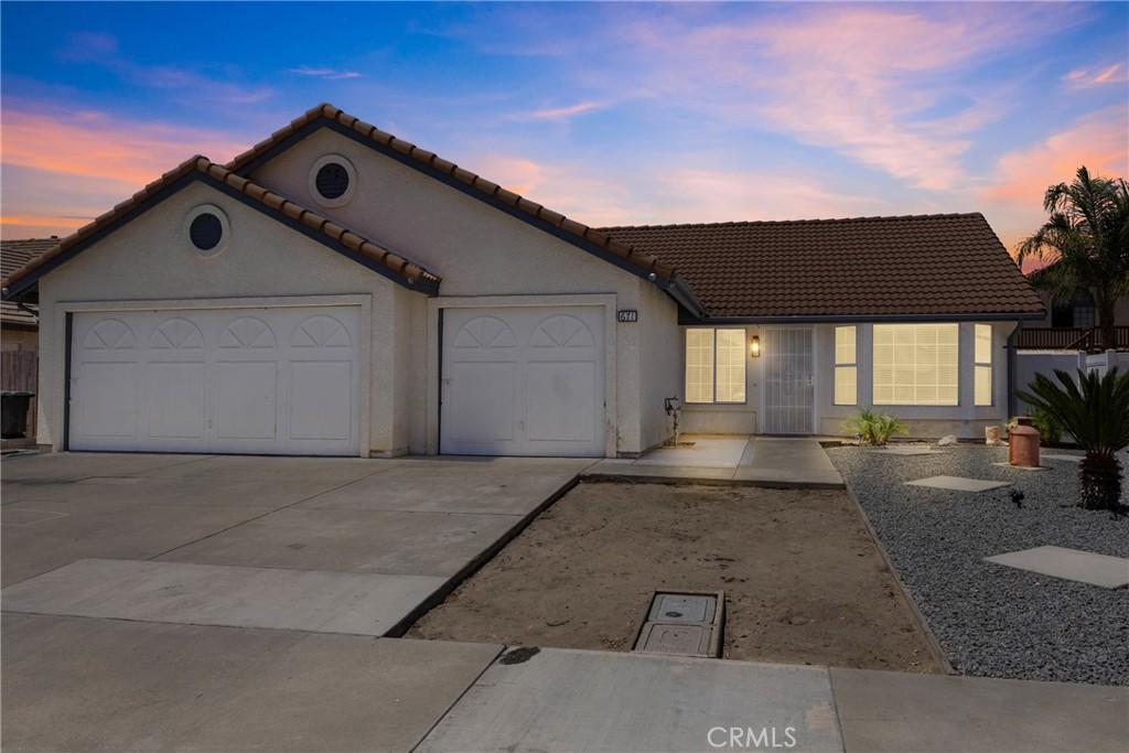 MLS #CV25197362 image #0