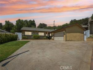 MLS #CV25198302 image #0