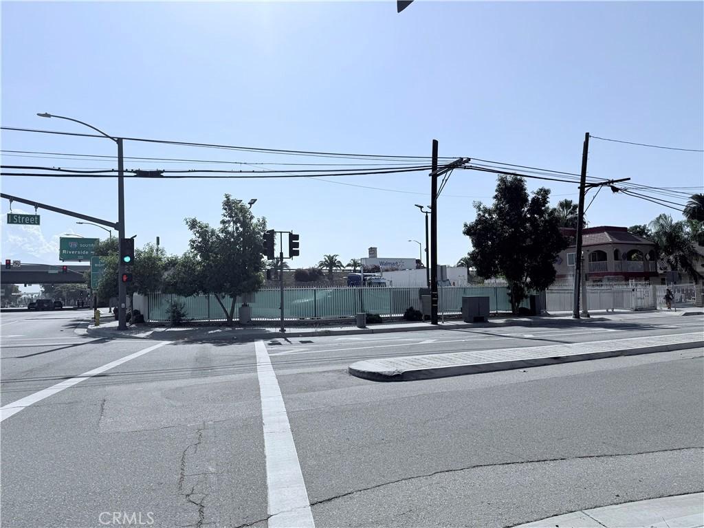 MLS #CV25199380 image #0