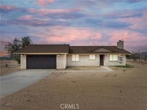 MLS #CV25200396 image #0