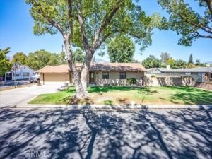 MLS #CV25207213 image #0