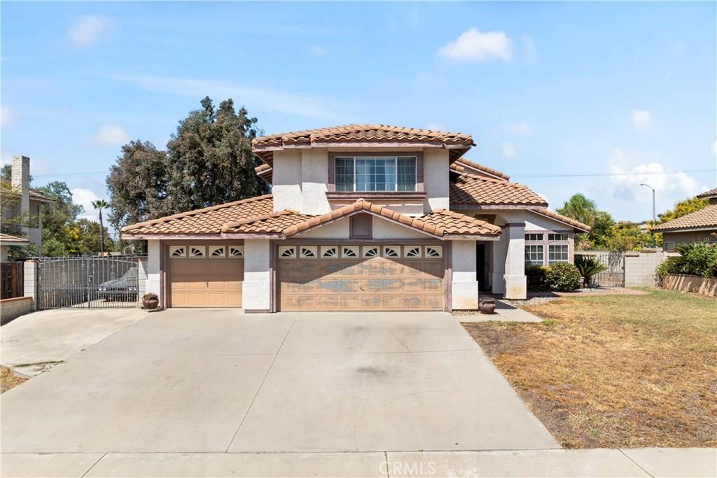 MLS #CV25207594 image #0