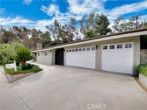 MLS #CV25207857 image #0