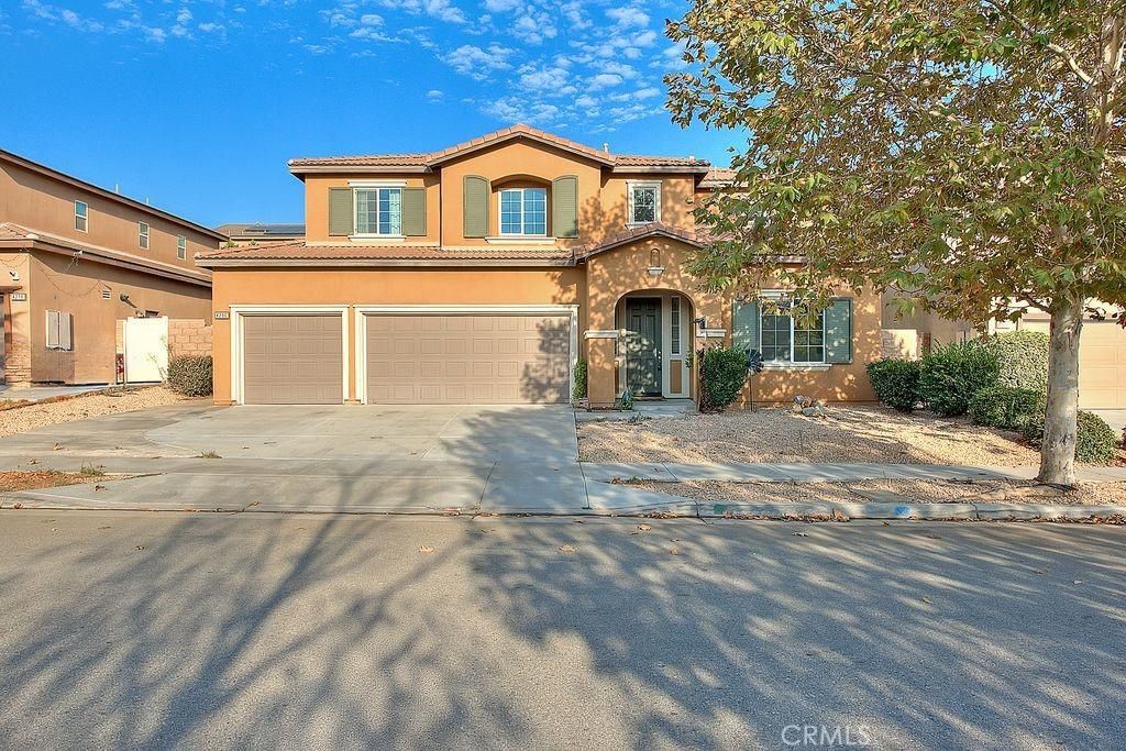 MLS #CV25210006 image #0