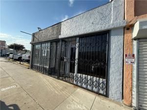 MLS #CV25214598 image #0