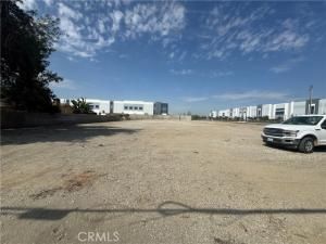 MLS #CV25216339 image #0