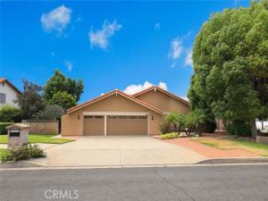 MLS #CV25218375 image #0