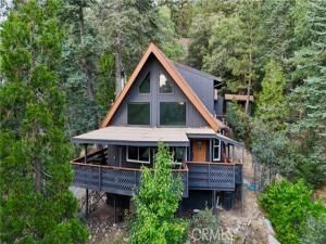 MLS #CV25219139 image #0