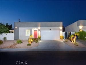 MLS #CV25219301 image #0