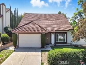 MLS #CV25219358 image #0