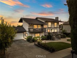 MLS #CV25219720 image #0