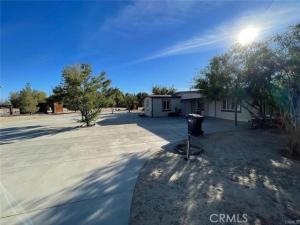 MLS #CV25220107 image #0