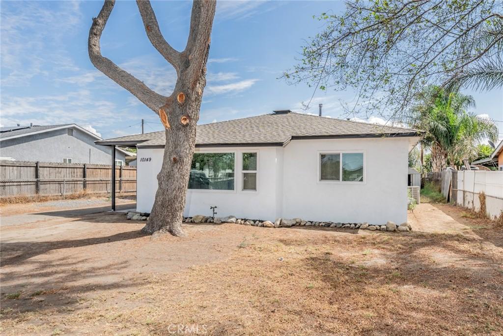 MLS #CV25221150 image #0