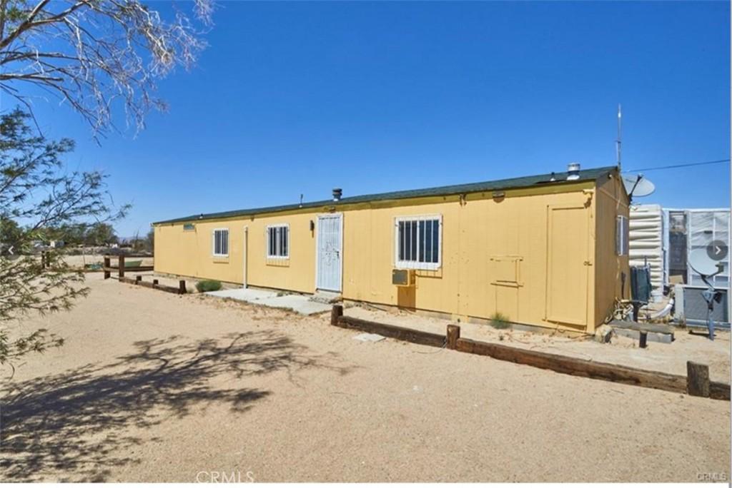 MLS #CV25221906 image #0