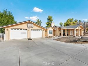 MLS #CV25222947 image #0