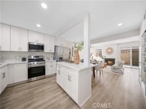 MLS #CV25223026 image #0