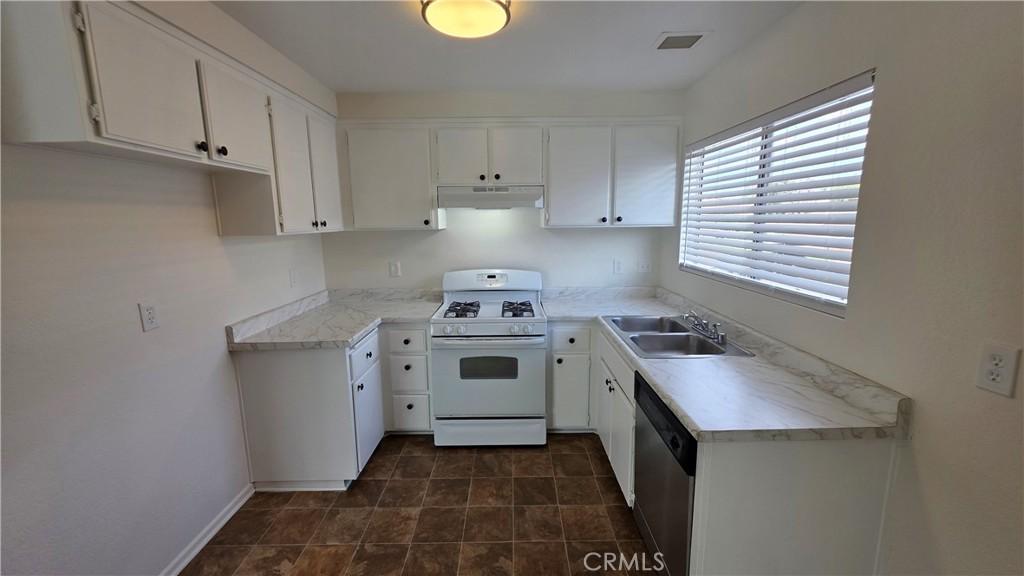 MLS #CV25223774 image #0