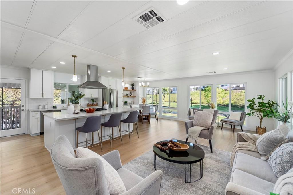 MLS #CV25224053 image #0