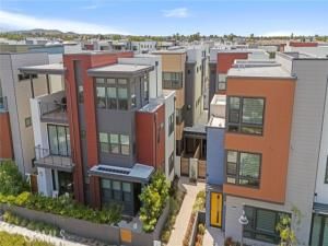 MLS #CV25224573 image #0