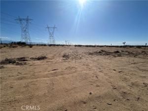 MLS #CV25224804 image #0