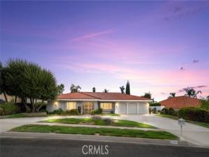 MLS #CV25225102 image #0