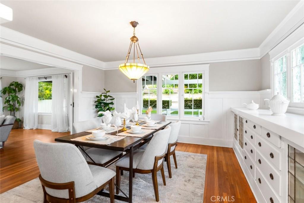 MLS #CV25225443 image #0