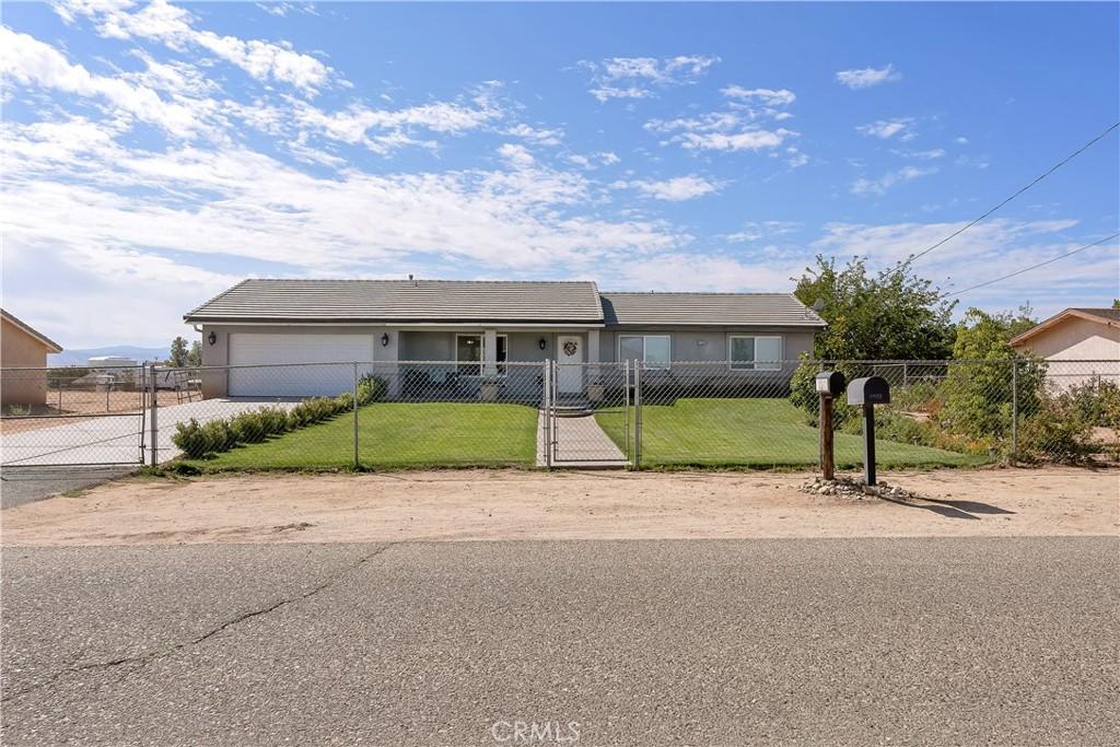 MLS #CV25225697 image #0