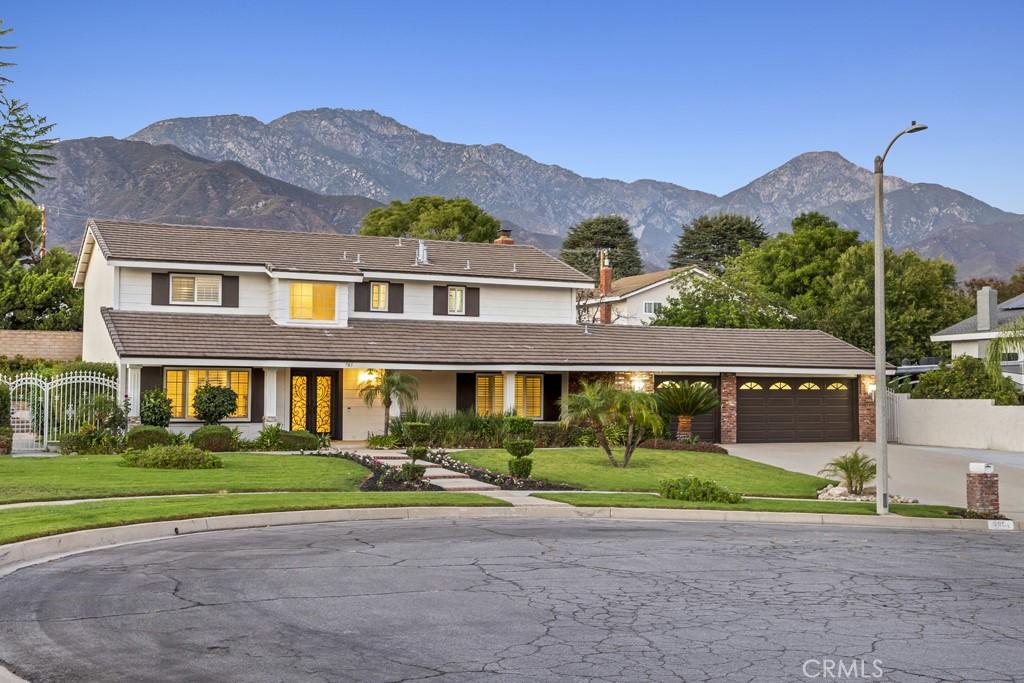 MLS #CV25226460 image #0