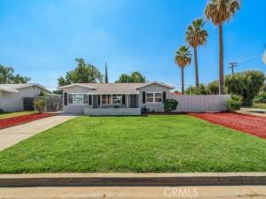 MLS #CV25230891 image #0