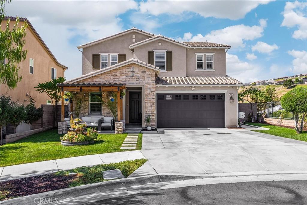 MLS #CV25231774 image #0