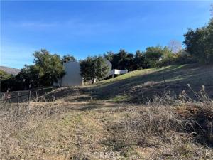 MLS #CV25233018 image #0