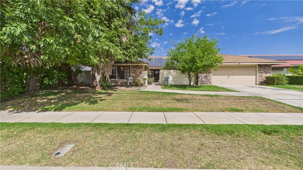 MLS #CV25235635 image #0