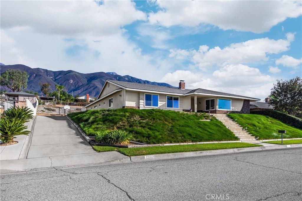 MLS #CV25236571 image #0