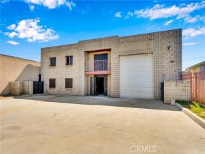 MLS #CV25236885 image #0