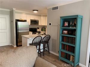 MLS #CV25237291 image #0