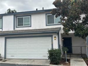 MLS #CV25238097 image #0