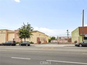 MLS #CV25238207 image #0
