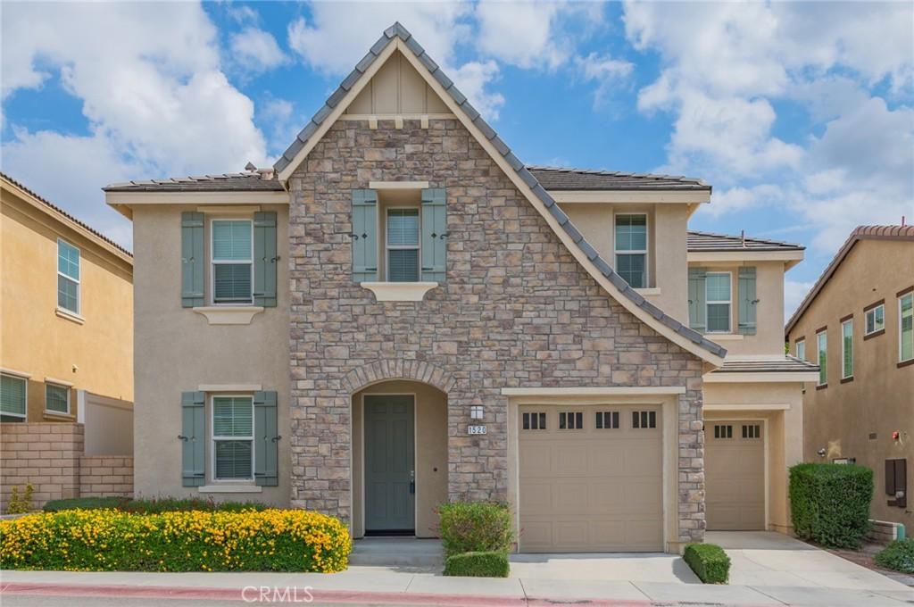 MLS #CV25239784 image #0